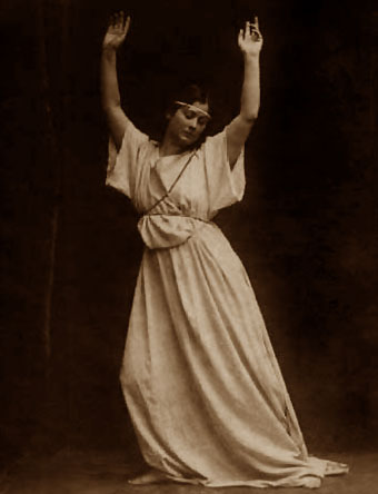 5 - Isadora Duncan