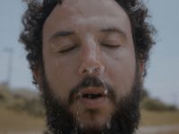 Música: Pedro Mann lança clipe de nova versão de “Onda do Mar” com Marcelinho da Lua