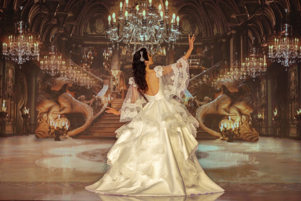 Princesas da Disney inspiram coleção de vestidos de noiva lançada no Brasil  - NSC Total