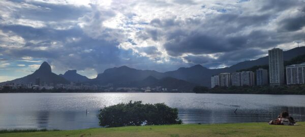 turismo Lagoa no Rio de Janeiro em foto de Álvaro Tàllarico