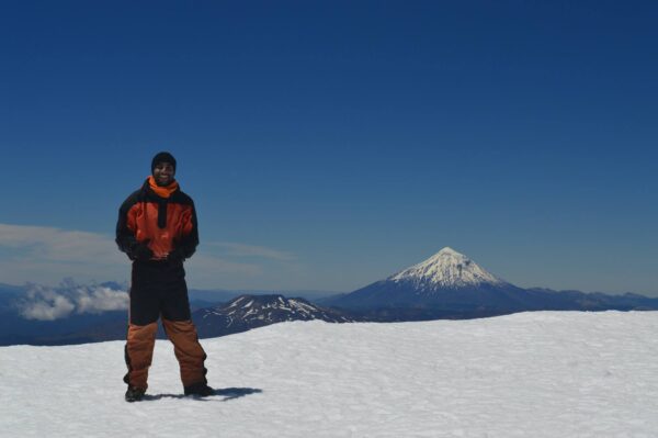 Foto do topo do ativo vulcão villarrica em pucón no chile por Alvaro Tallarico