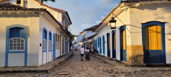 Paraty em foto de Alvaro Tallarico