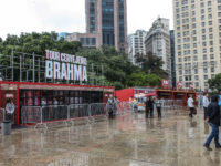 Arena Nº1 Brahma une a torcida na Praça Mauá para curtir a transmissão da Copa América 2019