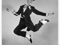 Fred Astaire será vivido por Jamie Bell e Tom Holland em dois filmes diferentes