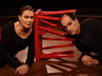 OS BOLSOS CHEIOS DE PÃO: Louise Cardoso e Luiz Octavio Moraes, em  uma comédia absurda