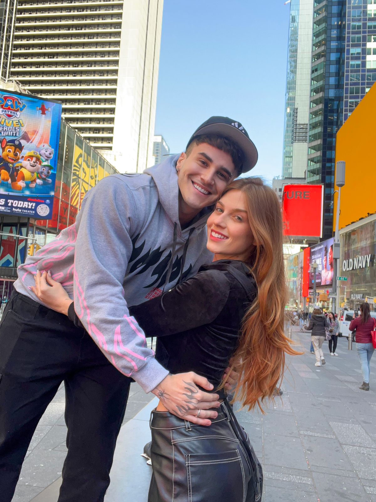Flávia Charallo e Alex Mapeli 01 | ARTECULT.COM