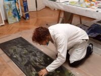 A artista plástica Beatriz Basso faz ‘live painting’ no último dia do 8º Salão de Arte Brasileira, dia 02/7