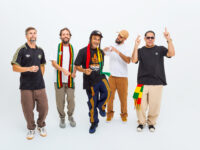 Ponto de Equilíbrio e Tihuana se juntam para show memorável de 25 anos de carreira na Multi Arena