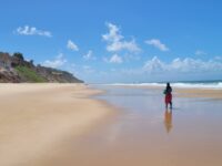 Entre marés e mandalas, uma travessia de Pipa a Tibau do Sul