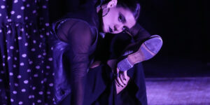 Sapateadora brasileira Isabella Serricella vem ganhando os palcos de Nova York