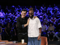 “Eu entendi que a educação era um escudo contra todos os males, todas as barreiras e todos os preconceitos”, diz o cantor Feyjão no Arena dos Saberes