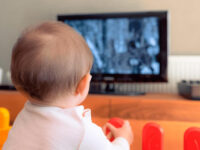 Pesquisa aponta que 6 em cada 10 pais cristãos ainda não sabem como proteger os filhos online