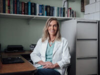 Tatiana Sampaio, bióloga da UFRJ, ganhou destaque internacional ao desenvolver a polilaminina