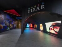 Entre no universo mágico da Pixar e viva de perto os cenários que marcaram gerações. Cada sala é um convite para sonhar e se emocionar!