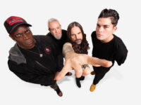 Sepultura lança a balada “Beyond the Dream”, com colaboração dos Titãs