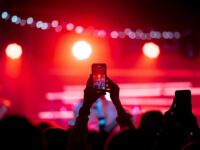 “Gig tripping” transforma shows em destino turístico e exige planejamento antecipado