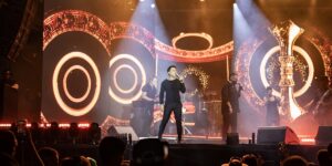 Zezé Di Camargo arrasta multidões em três shows e reúne mais de 100 mil pessoas em Curvelo (MG)