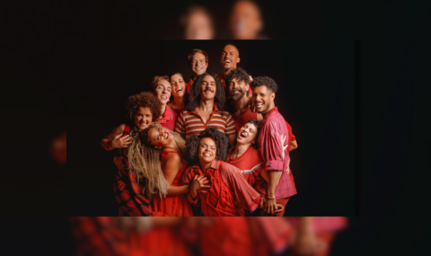 Moraes Moreira ganha musical em homenagem aos 79 anos, em teatro projetado por Oscar Niemeyer
