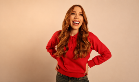 Julliany Souza faz história ao conquistar capa da Top Brasil do Spotify