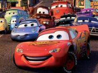 Carros, da Disney e Pixar, retorna às telonas dos cinemas em outubro para celebrar seu 20º Aniversário