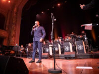 Diogo Nogueira e MPB Jazz Orquestra em show único no Theatro Municipal do Rio de Janeiro